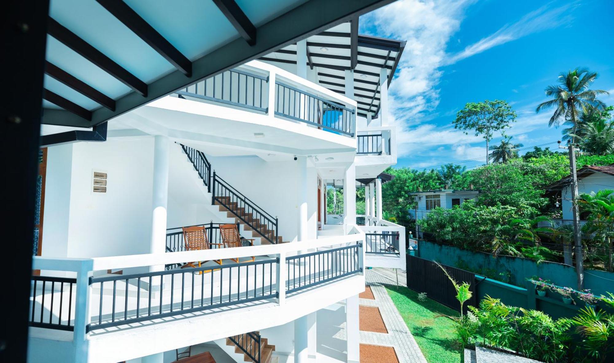 Teya Beach Hotel アハンガマ エクステリア 写真